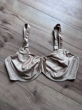 Bali Minimizer Bra Unpadded 42D